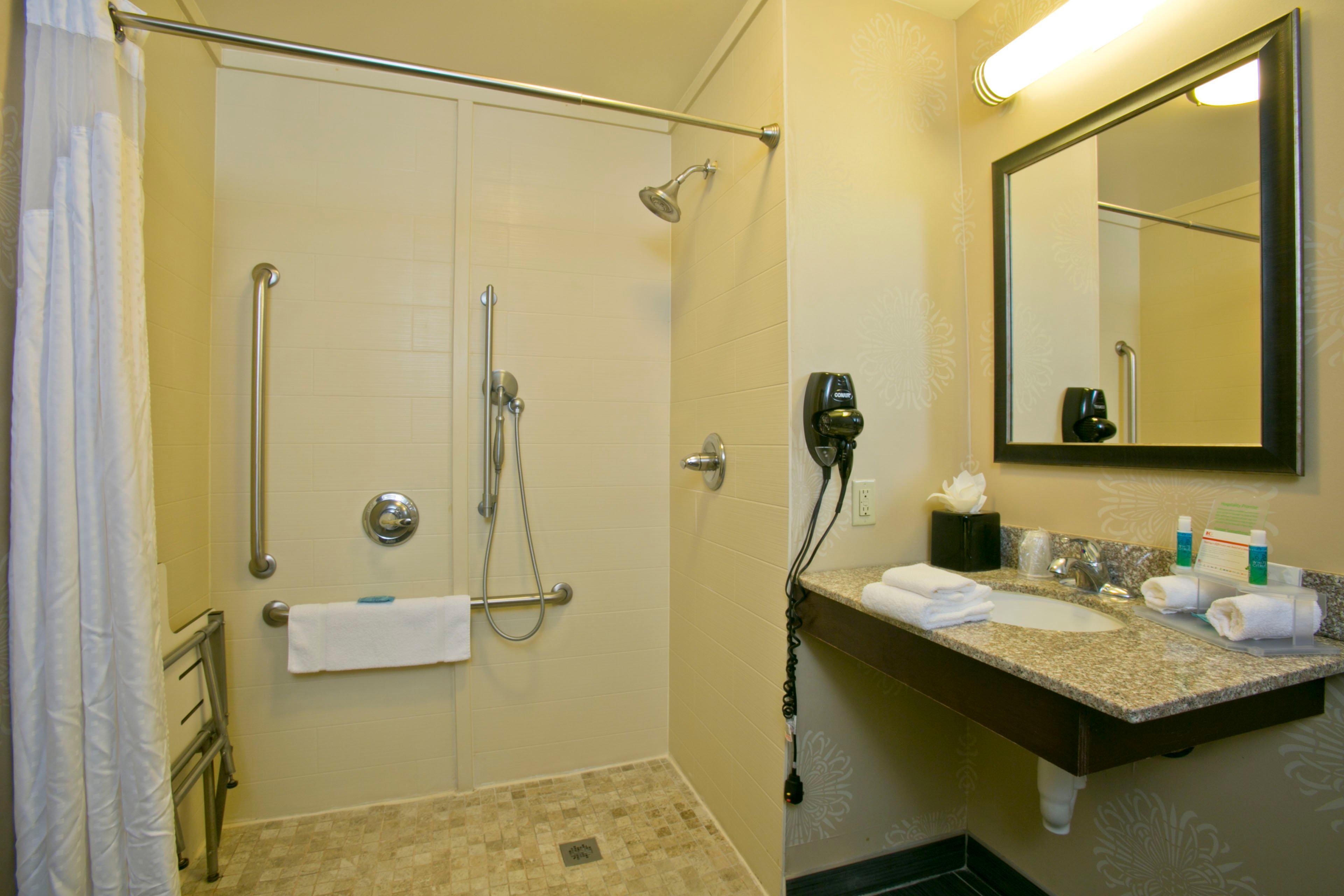 Holiday Inn Express & Suites Brookhaven By Ihg Экстерьер фото