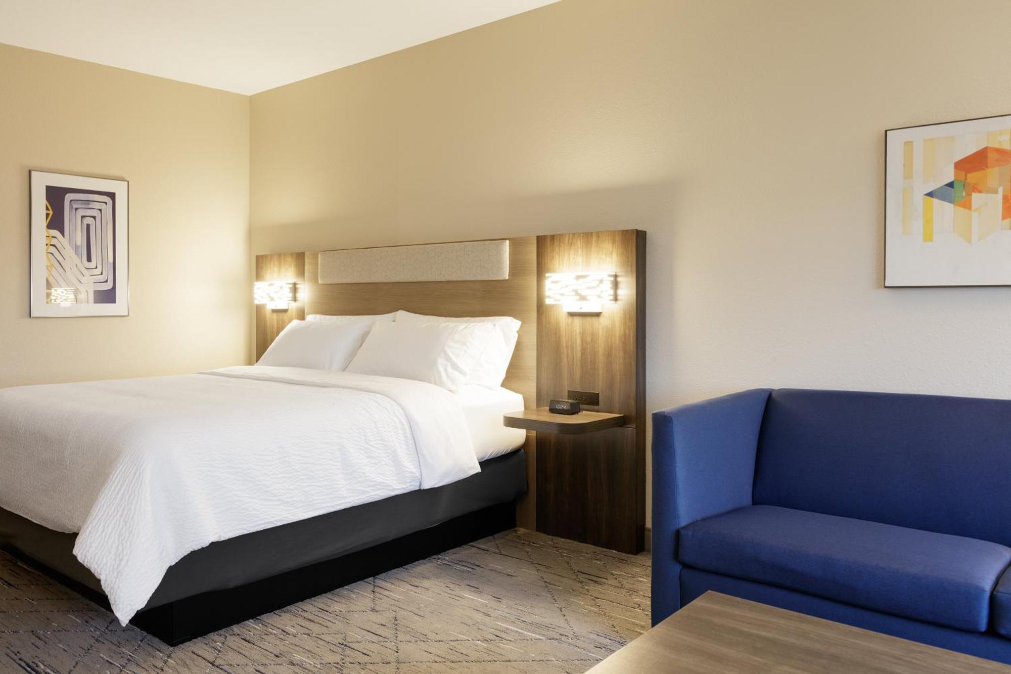 Holiday Inn Express & Suites Brookhaven By Ihg Экстерьер фото