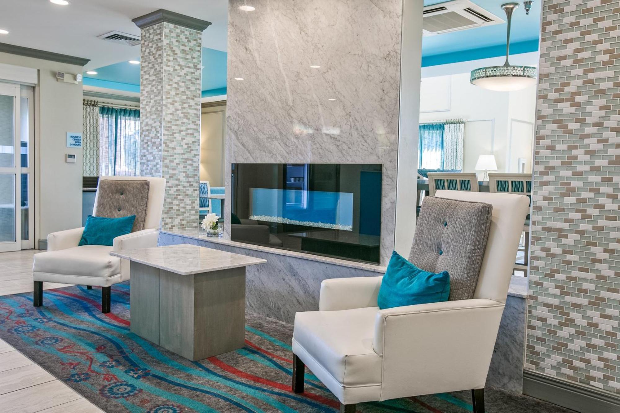 Holiday Inn Express & Suites Brookhaven By Ihg Экстерьер фото