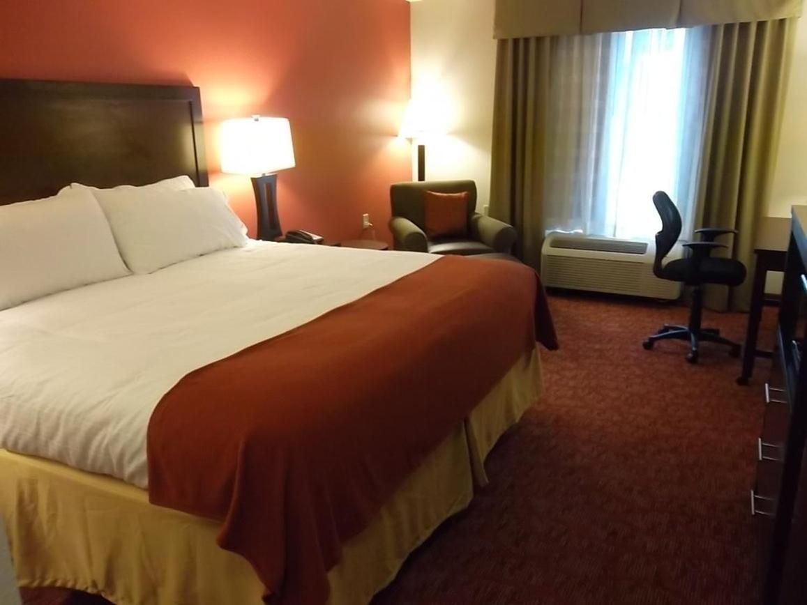 Holiday Inn Express & Suites Brookhaven By Ihg Экстерьер фото
